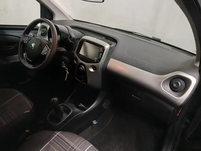 Peugeot 108 1.0 e-VTi Active 2017 Benzine 7