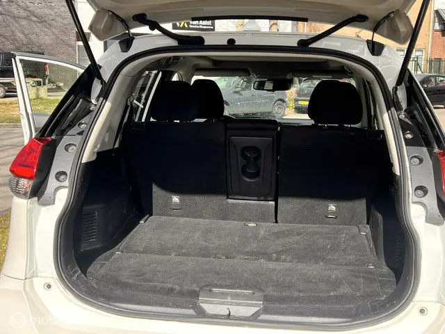 Nissan X-Trail 1.6 DIG-T Tekna 2018 Benzine 18