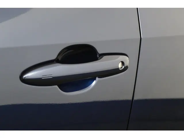 Toyota bZ4X Business Plus 71 kWh 2025 Elektrisch 37