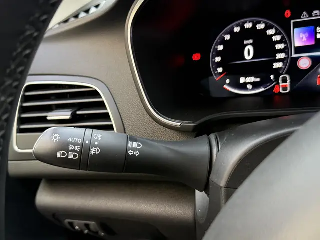 Renault Mégane Estate 1.3 TCe 140 Techno 2023 Benzine 25