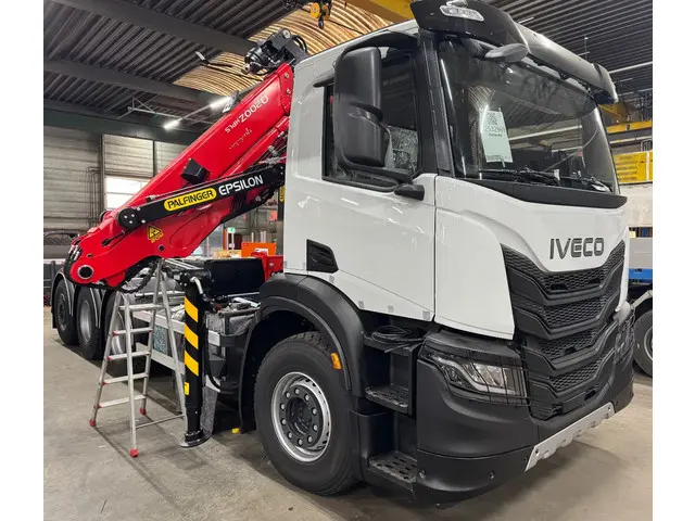 Iveco X-Way 460 8X4 TRIPLE 2026 Diesel