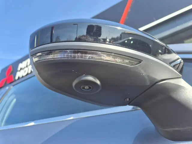 Mitsubishi Colt 1.6 HEV Instyle 2024 Hybride Benzine 33