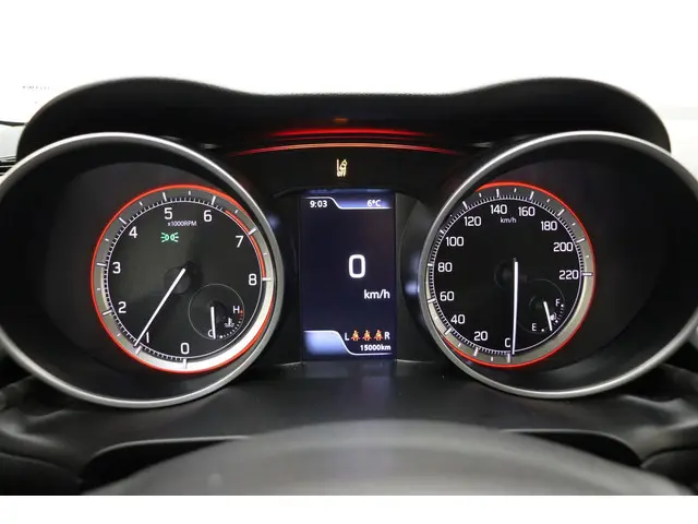 Suzuki Swift 1.2 Select Smart Hybrid 2024 Benzine 29