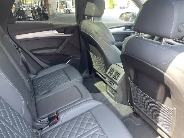 Audi Q5 45 TFSI S Line edition 2021 Benzine 52