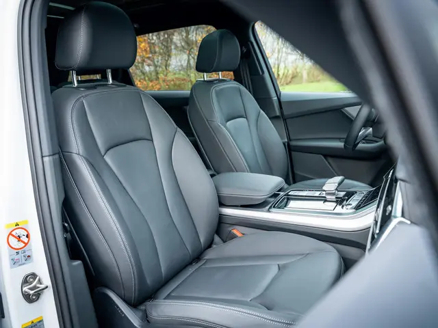 Audi Q7 55 TFSI 2025 Hybride Benzine 29