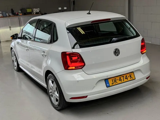 Volkswagen Polo 1.0 Comfortline 2014 Benzine 8