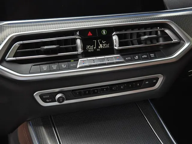 BMW X5 XDRIVE45E M SPORT 2020 Hybride Benzine 22