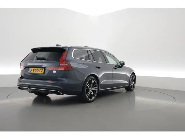 Volvo V60 2.0 T8 Inscription 2022 Hybride Benzine 2