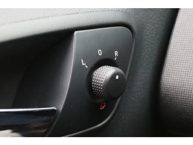 SEAT Ibiza 1.4 2015 Benzine 28