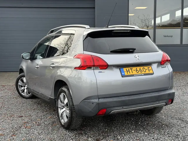 Peugeot 2008 1.2 PureTech Allure 2016 Benzine 5