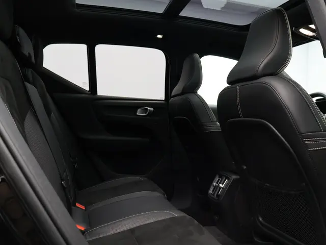 Volvo XC40 Recharge P8 AWD R-Design 2020 Elektrisch 10