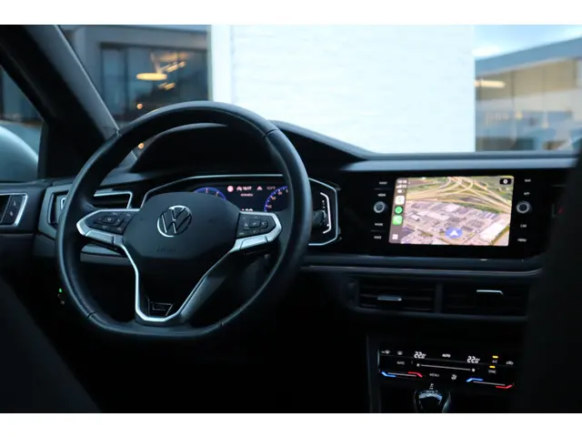 Volkswagen Taigo 1.0 TSI R-LINE 2025 Benzine 7