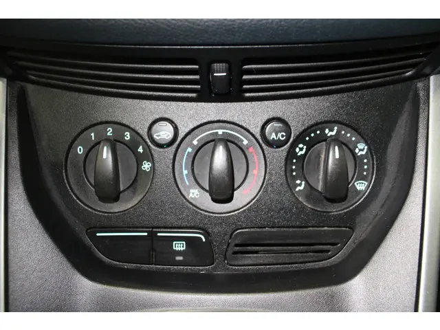 Ford Grand C-Max 1.6 Trend 2012 Benzine 10