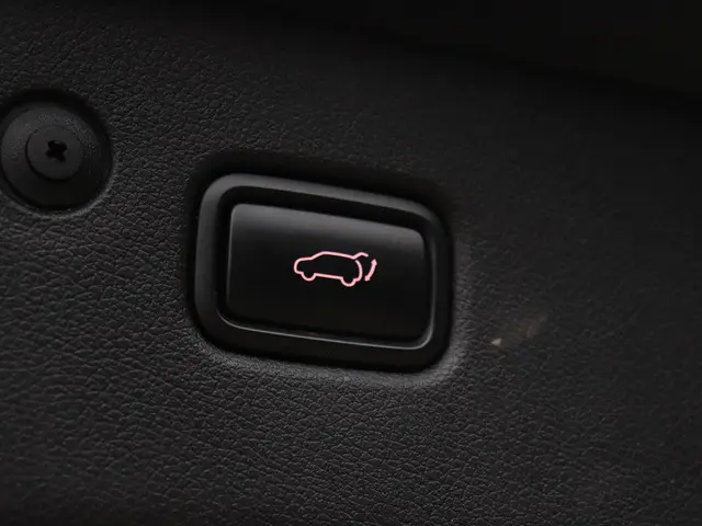 Kia Sportage 1.6 T-GDI Black Edition 2022 Benzine 43