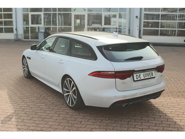 Jaguar XF Sportbrake 2.0d R-Sport 2017 Diesel 6