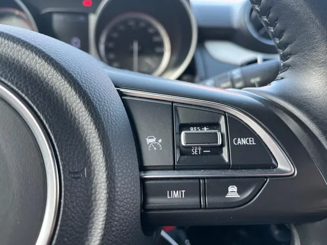 Suzuki Swift 1.2 Select Smart Hybrid 2021 Benzine 5