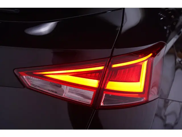 SEAT Arona 1.0 TSI Style Ambition 2021 Benzine 17