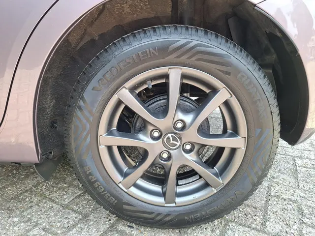 Mazda 2 1.5 Skyactiv-G Skylease+ 2015 Benzine 21