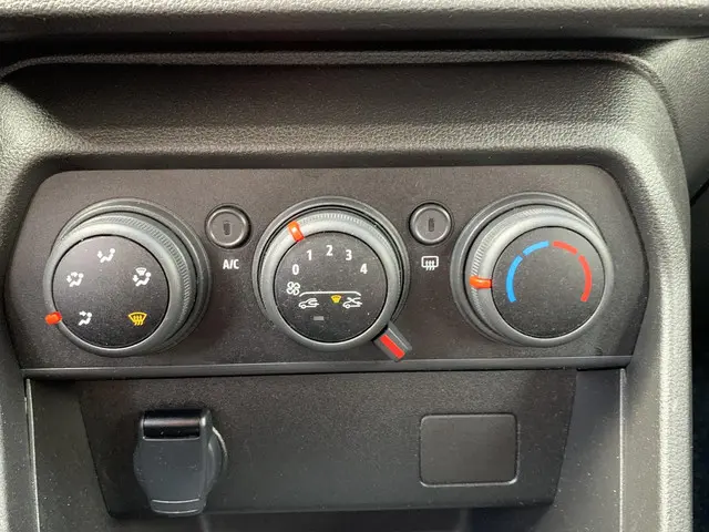 Dacia Sandero 1.0 TCe 90 Comfort 2023 Benzine 11