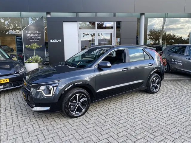 Kia Niro 1.6 GDi Hybrid DynamicLine 2024 Hybride Benzine