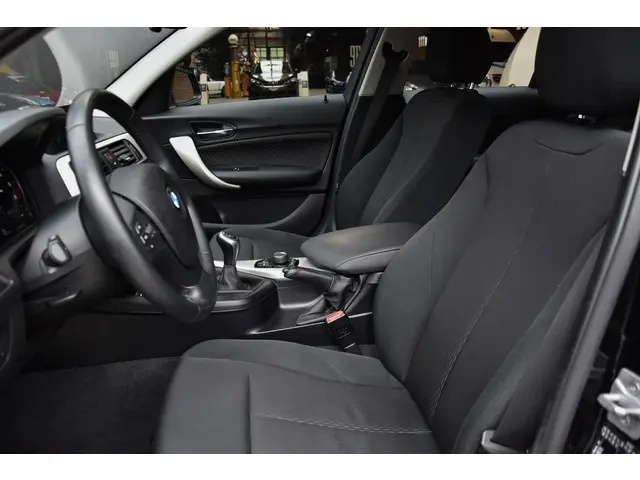 BMW 1 Serie 116d *Navi | Cruise | Clima | Nette auto* 2017 Diesel 12