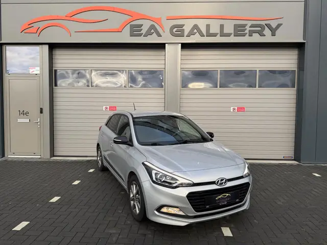 Hyundai i20 1.0 T-GDI Premium+|Airco|Nav|Camera 2018 Benzine 7