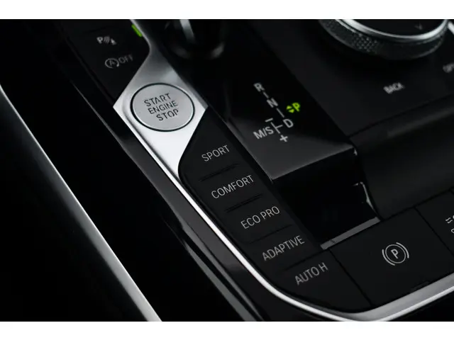 BMW 4 Serie Cabrio 420i M-Sport 2022 Benzine 65