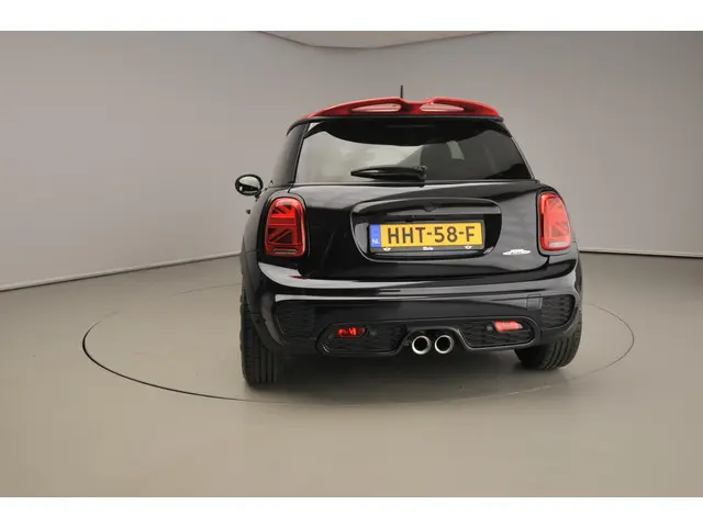 MINI 3-Deurs 3