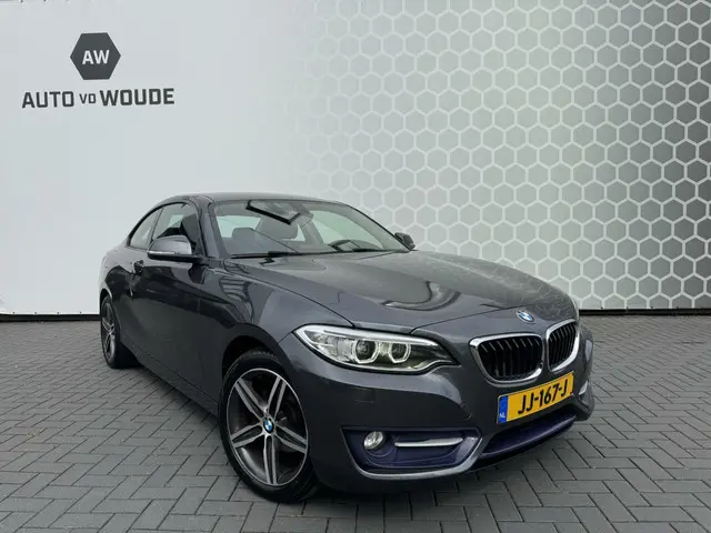 BMW 2 Serie Coupé 218i M Sport Trekhaak 2016 Benzine 3