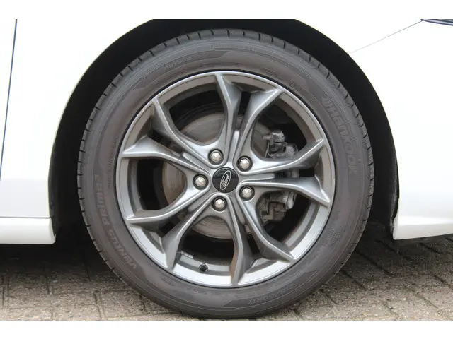 Ford Focus 1.0 EcoBoost ST Line Business 2020 Benzine 30