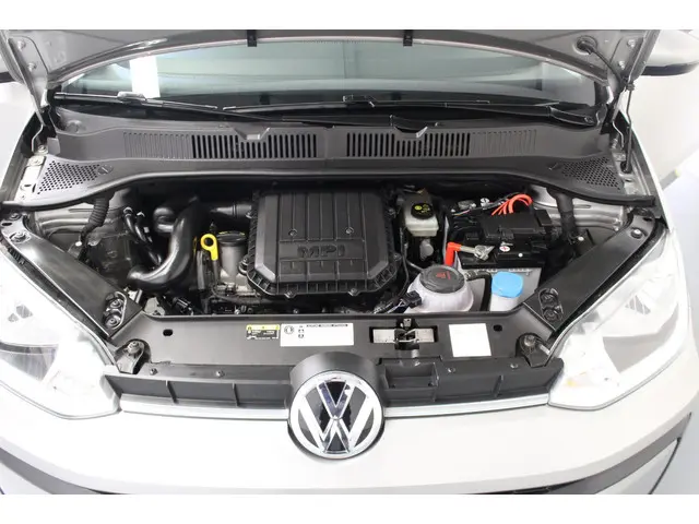 Volkswagen up! 1.0 BMT move up! 2019 Benzine 27