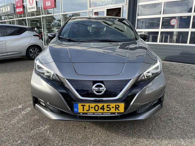Nissan Leaf 2