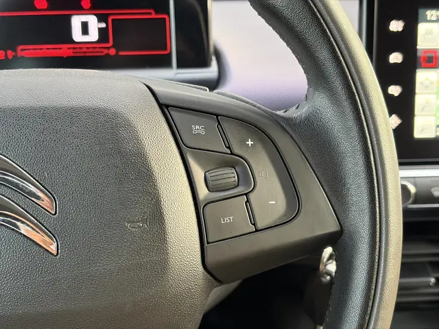 Citroën C4 Cactus 1.2 PureTech Shine 2015 Benzine 20