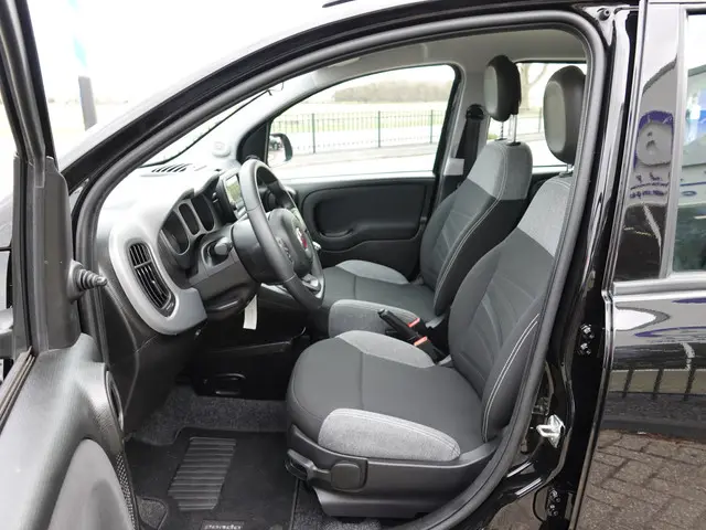 Fiat Panda 1.0 Hybrid City Life 2022 Hybride Benzine 5