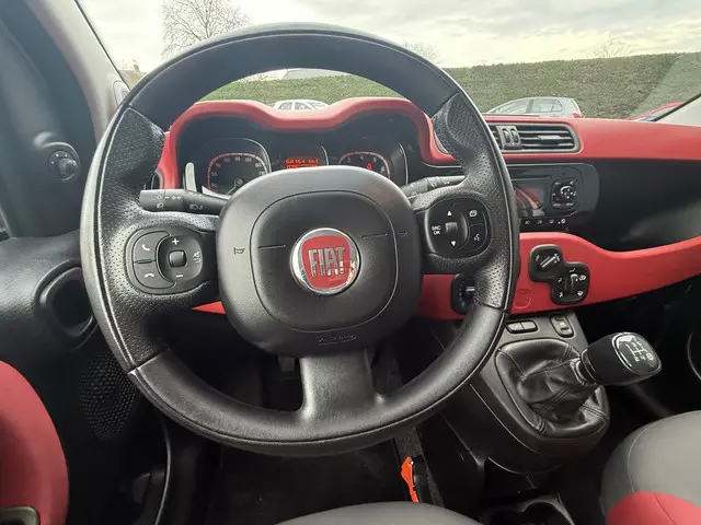 Fiat Panda 0.9 TwinAir Sempre 2013 Benzine 17