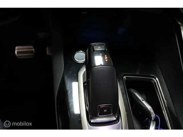 Peugeot 3008 1.6 e-THP GT Line | Trekhaak | 2016 Benzine 27