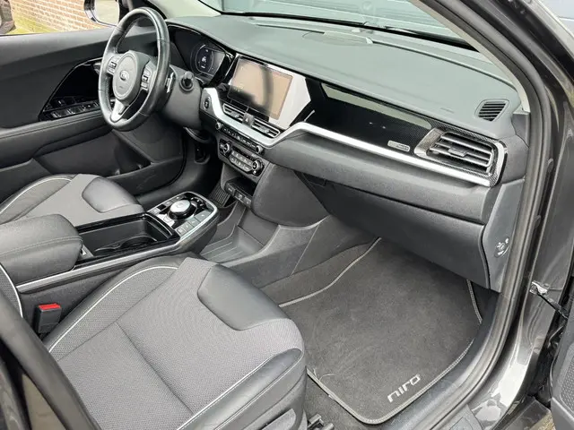 Kia e-Niro DYNAMICPLUSLINE 64 KWH 2021 Elektrisch 9