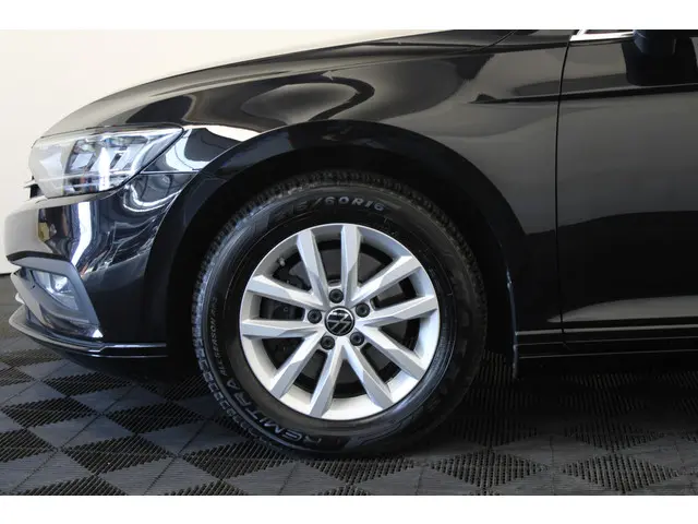 Volkswagen Passat Variant 1.5 TSI Business 2023 Benzine 4