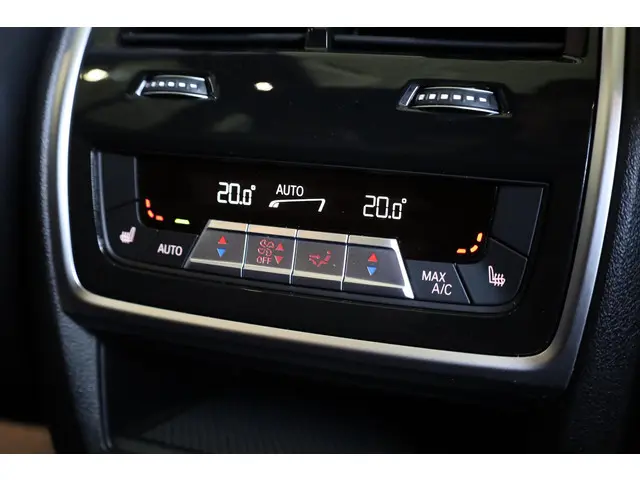 BMW X5 xDrive45e 2021 Hybride Benzine 23