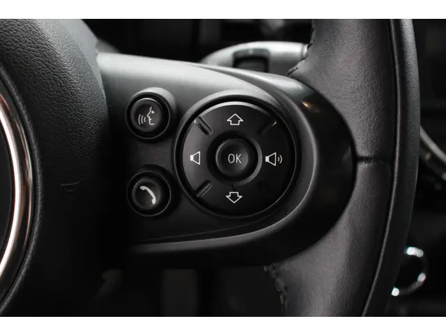 MINI One 1.5 Automaat One Pepper 2020 Benzine 16