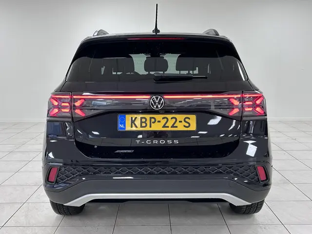 Volkswagen T-Cross 1.5 TSI R-Line Edition 2025 Benzine 24