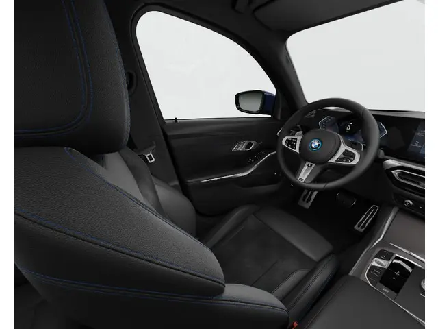 BMW 3 Serie Touring 330e 2022 Hybride Benzine 14