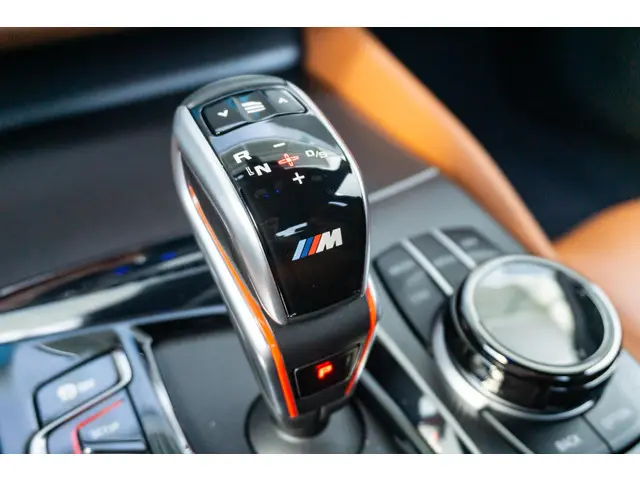 BMW M5 5 Serie Competition 2020 Benzine 48