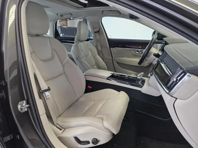Volvo S90 2.0 T8 AWD Inscription 2019 Hybride Benzine 18