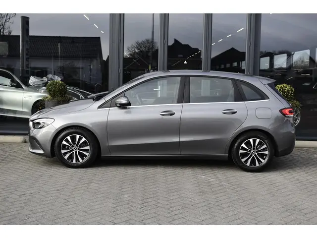 Mercedes-Benz B-Klasse 180 Trekhaak - Camera 2019 Benzine 3
