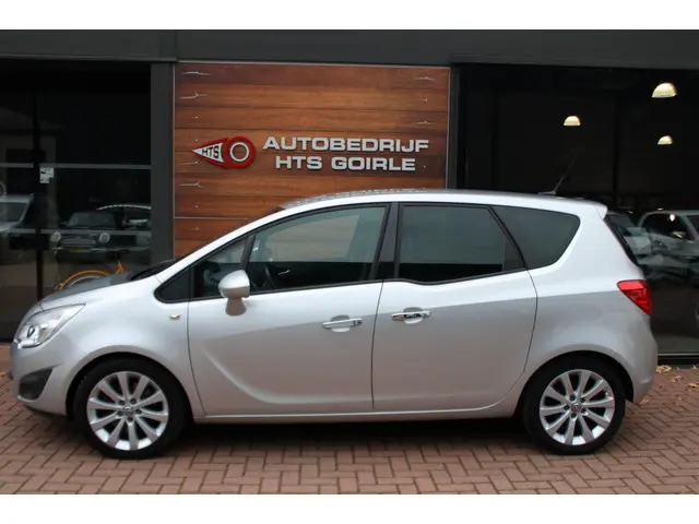 Opel Meriva 1.4 Turbo Cosmo 2012 Benzine 2