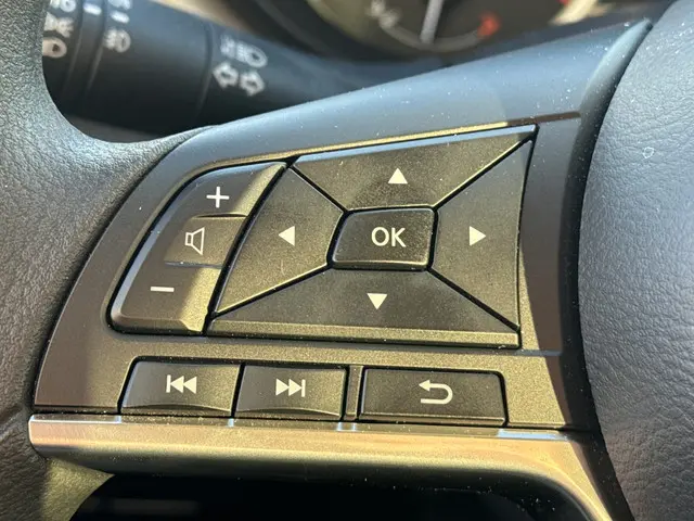 Nissan Micra 1.0 IG-T N-Design 2023 Benzine 25