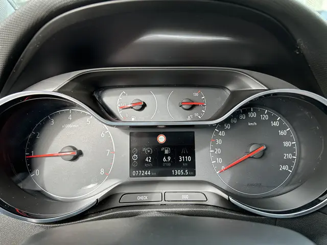 Opel Crossland X 1.2 Turbo Innovation 2019 Benzine 13