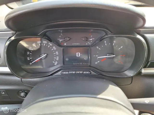 Citroën C3 1.2 PureTech ELLE 2018 Benzine 17