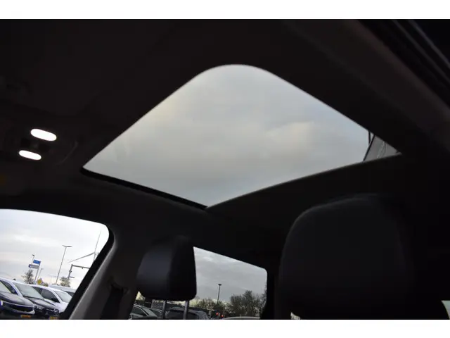 Leapmotor C10 REEV Design 28.4 kWh 2025 Hybride Benzine 25